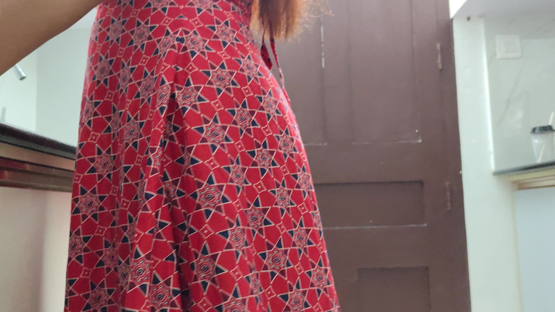 Vaigavarun45: Vrouw en man eerste keer seks en het gebeurt in...