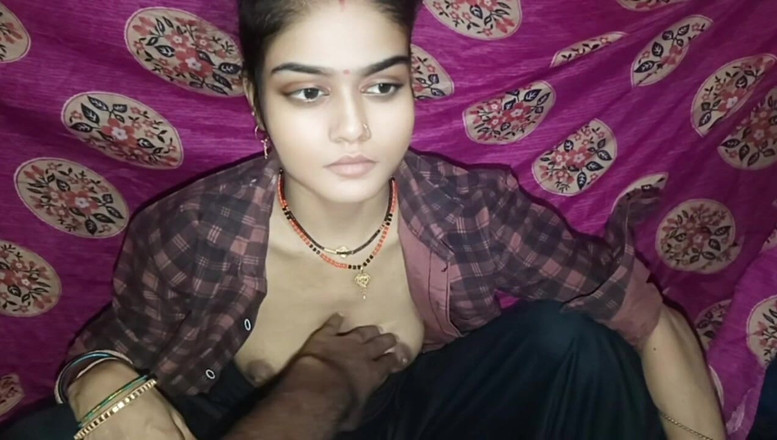 RAKP355: Sexy indická krásná tetička sex video a desi krásná tetička...