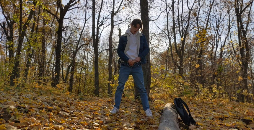 Alex Davey: Багато листів, відео не виявилося таким, як я його задумав. справа в тому, що це покинутий, величезний, старий парк, в якому я тхо