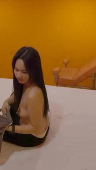 A Thai Woman, Nong Bee, Secretly Had Sexual Relations with Another Man While Married.v100125(s)