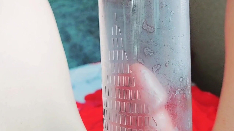 Kitty_Cross: Этот наряд NSFW, так же, как и я