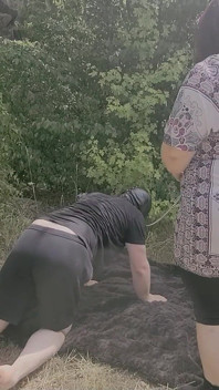 Procházka s čerstvými Ns: Venkovní ponížení a potěšení
