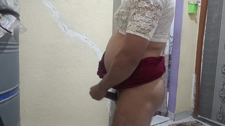 LovedSunsine1990: Přátelé, teď mi podprsenka mé ženy začíná sedět