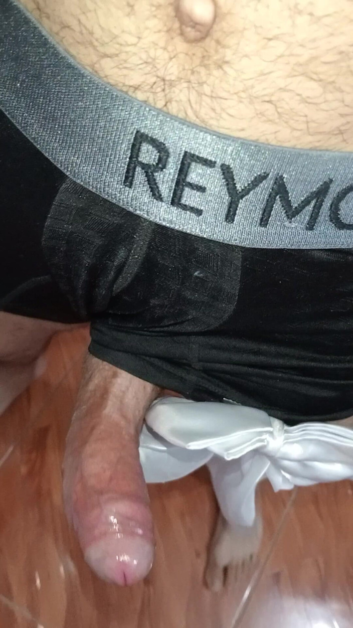 rey10rey10: Grande cazzo e Venoza come regalo di compleanno, gay sottomesso