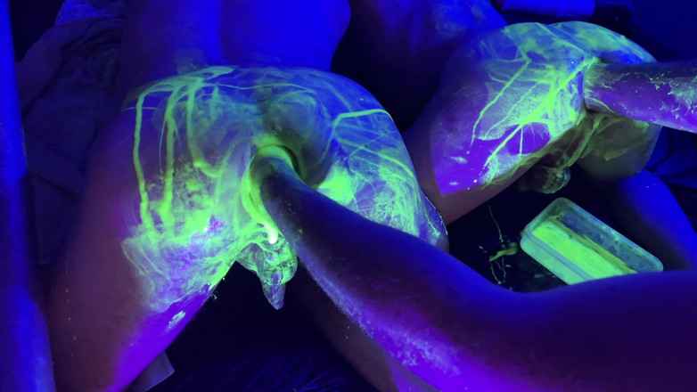 Brett Tyler: Uv fisting orgia gangbang gruppo - parte 2