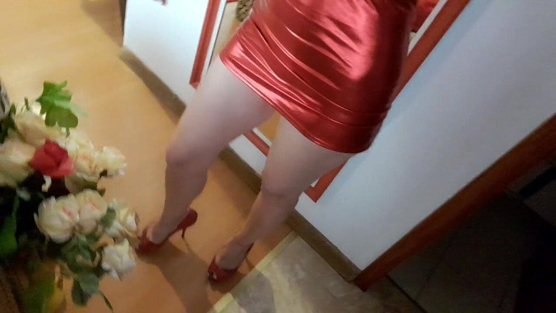 Stefany karoliny: Red high heel wife