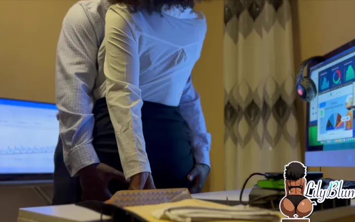 Afrocummy: I've Always Wanted to Fuck My Supervisor and Let Him...