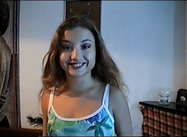 Flash Model Amateurs: Sweet teen enjoy in pussy licking