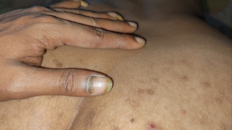 Rozi: Řekla, nepřestávejte a já ne