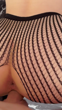 किसी न किसी गॉथिक फूहड़ गुदा बड़ा गधा फटे pantyhose भाग 2 में gaping