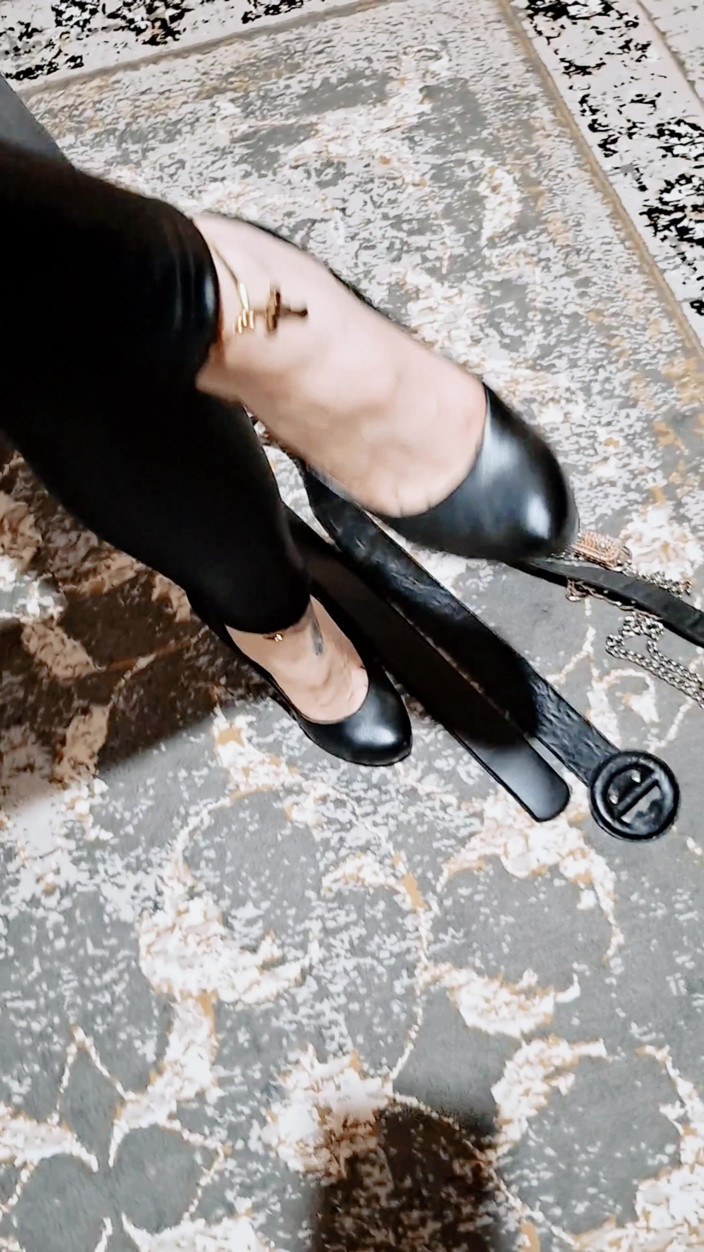 Miss lilith: Part 2 Extreme Facesitting Slave Training Intense Foot Worship, Shoe Domination &amp;...