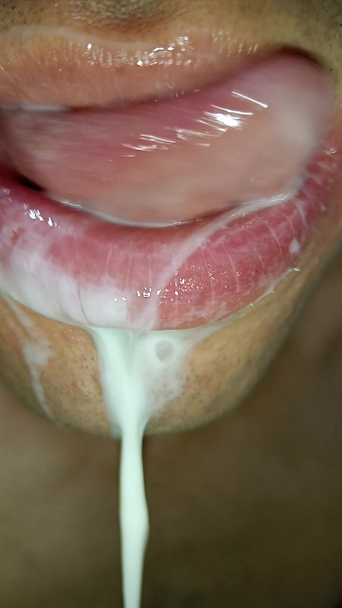 Rey rey: 내 입에 사정하는 걸 좋아해