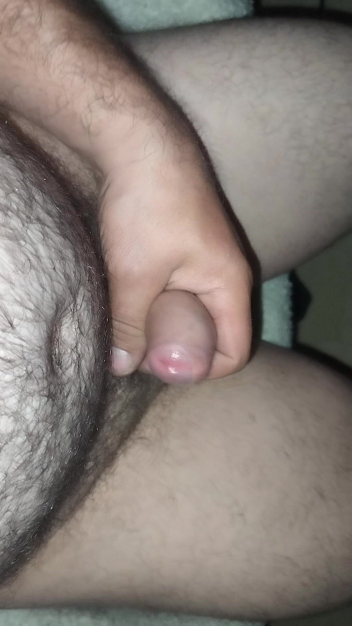 Uhri: Fast Cumshot After Work