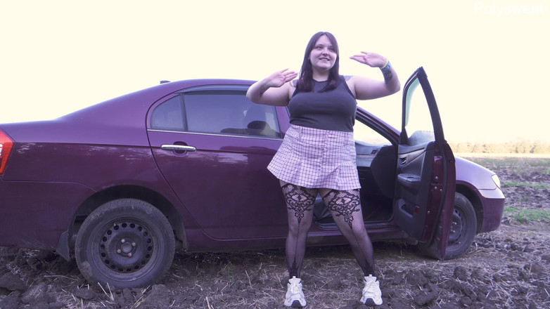 Polly Sweet: Meniduri diri saya sendiri di dalam mobil di tempat umum -...