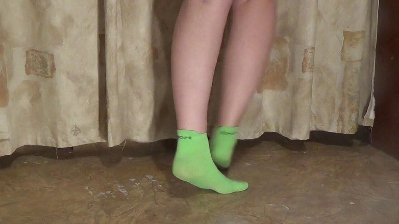 Goddess Misha Goldy: Pés, músculo da panturrilha e fetiches de dedos dos pés...