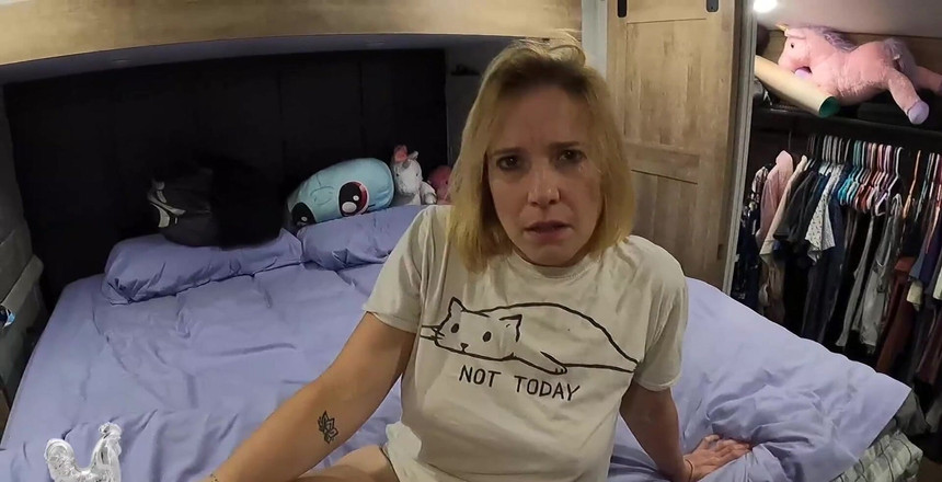 Jane Cane: Wzajemna masturbacja z moim gorącym ojczymem - część 1