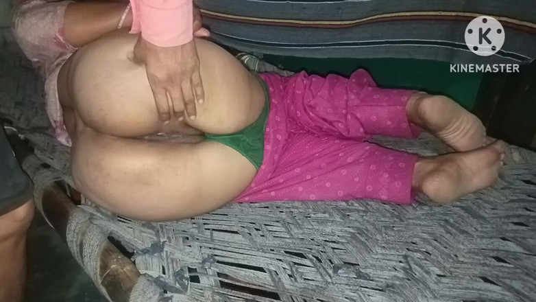 Savita5343: Video seks gadis hot india dengan sempit di luar ruangan,...