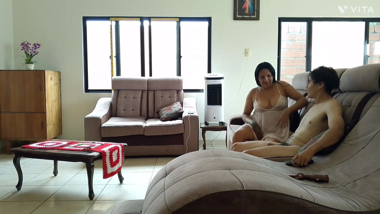 Kamila6922: Šukám svoji nevlastní sestru, když nikdo není zadek Brown