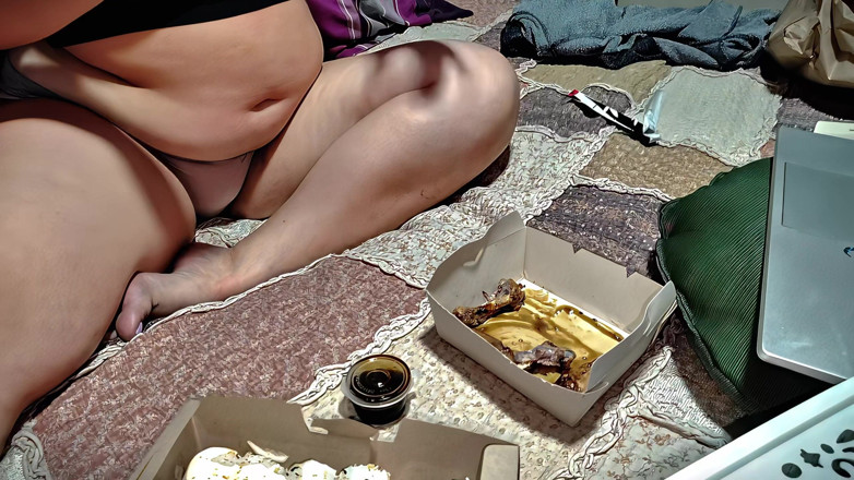 Nicole Passat: Nicole Chubby Takeout Belly Stuffing