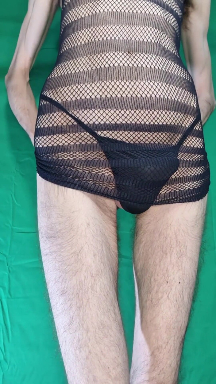 HeIsSooThin: Vestido de arrastão preto com e sem corda G!