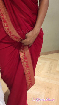Sassy Riya #5 Wearing Saare