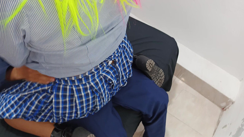 NEGRITA SEXY: Öğrenci ipuçları İnatçı öğretmenine karşı konulmaz bir cadılar bayramı teklifi nasıl yapılır