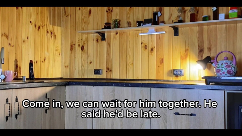 SweetAndFlow: Неверная жена в любительском видео: лучший друг мужа пришел в гости и кончил в киску жены