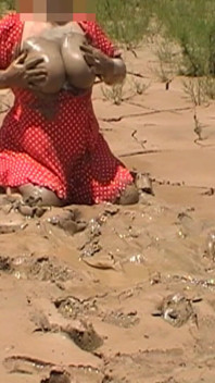 Julie Gets Messy in Mud - Huge Natural 38F Tits Swing in Wet Dirt Outside