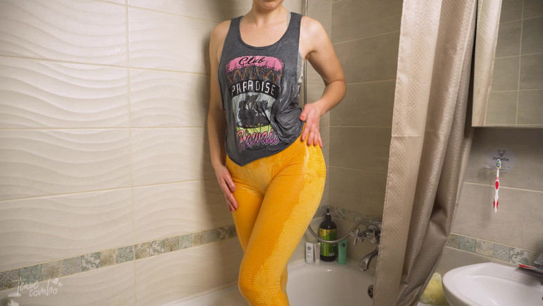 Teasecombo 4K: Asijský amatér v těsných kalhotách na jógu zvlhne ve sprše