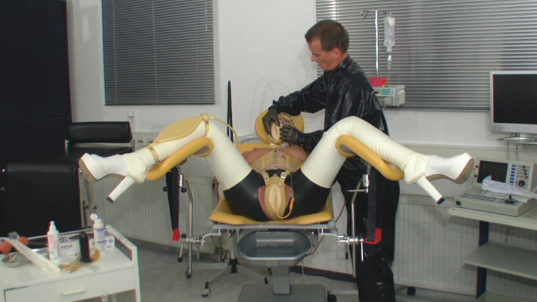 Rubber & Clinic Studio - 1ATOYS: 카테터와 라텍스의 위사운드