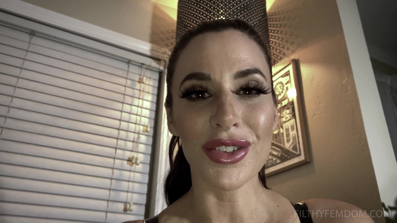 FilthyFemdom: Pemujaan kostum lateks sama gia dimarco