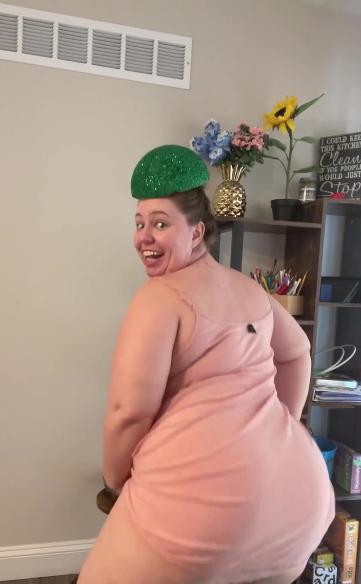 KinkyKatie: 나는 한 "좋은 소녀"를 데려 갈거야 그냥 내 구프 볼 자아가되고 있지만 그것을 끝내줘!