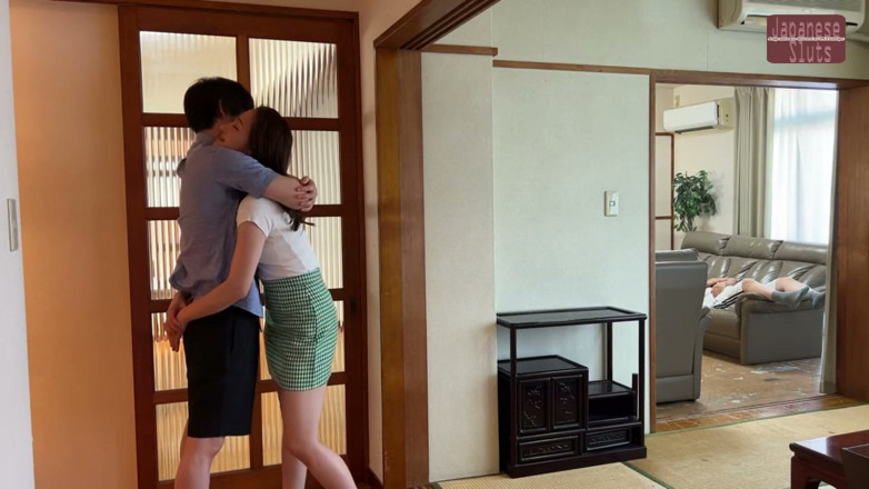 J Hentai Matings: 4 Amateur Housewives - Secret Daytime Affairs and Illicit Married Passion - 2
