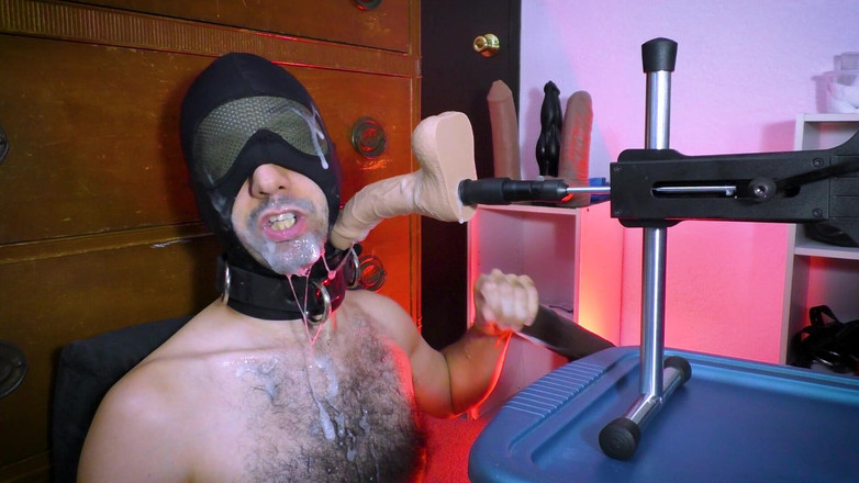 Ricky Cage: Mi dispiace - Ricky cage si scusa facendosi scopare in faccia...