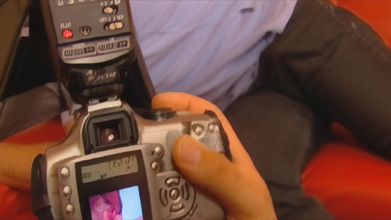 Old & Young: Zrzka Kotě Deepthroats ptáka s vášnivým hladem