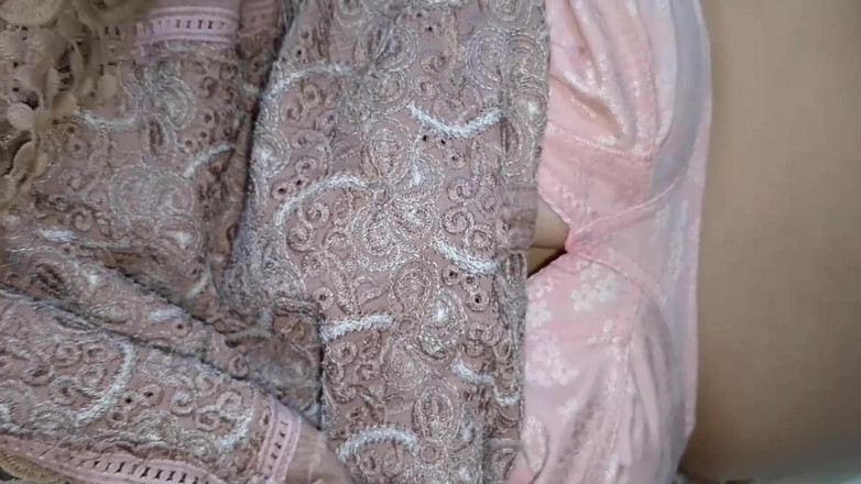 QueenbeautyQB: Desiインドのカップルはロマンチックな性とガールフレンド