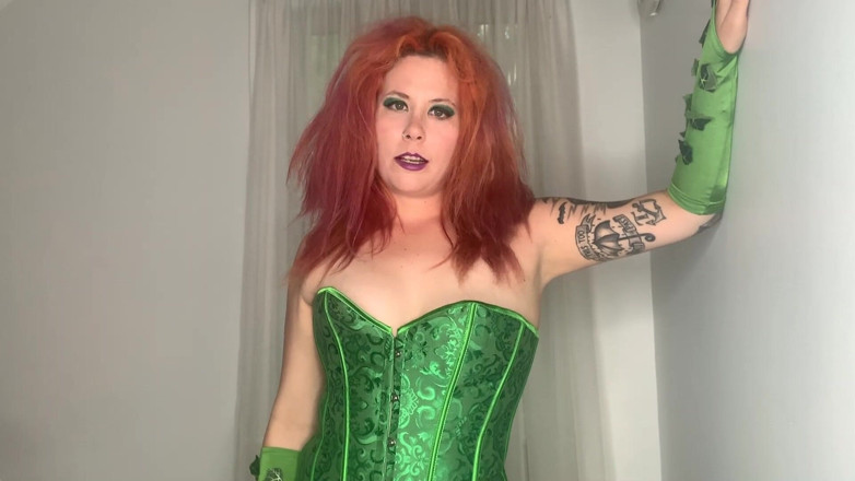 Deanna deadly: Poison Ivy łapie POV Robin dokucza i kończy go pocałunkami