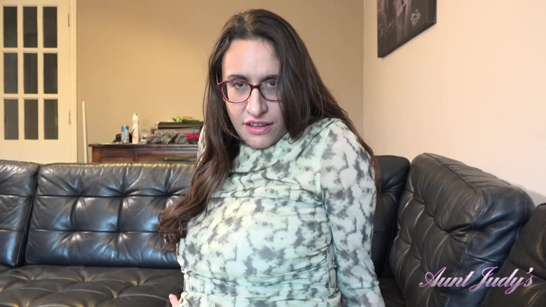 Aunt Judy's: Auntjudys - Your Busty Landlady Ms. Kitty Kat Catches You Watching...
