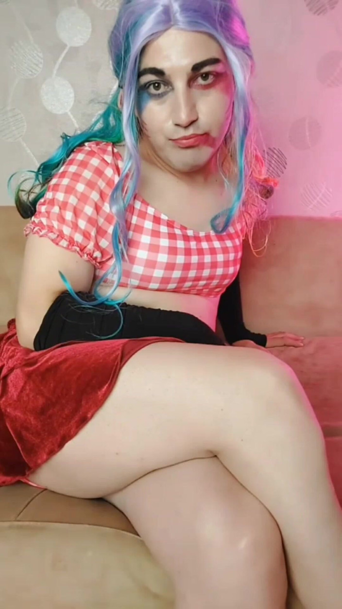 Kitty_Cross: Harley Quinn Femboy Seduction Secrets