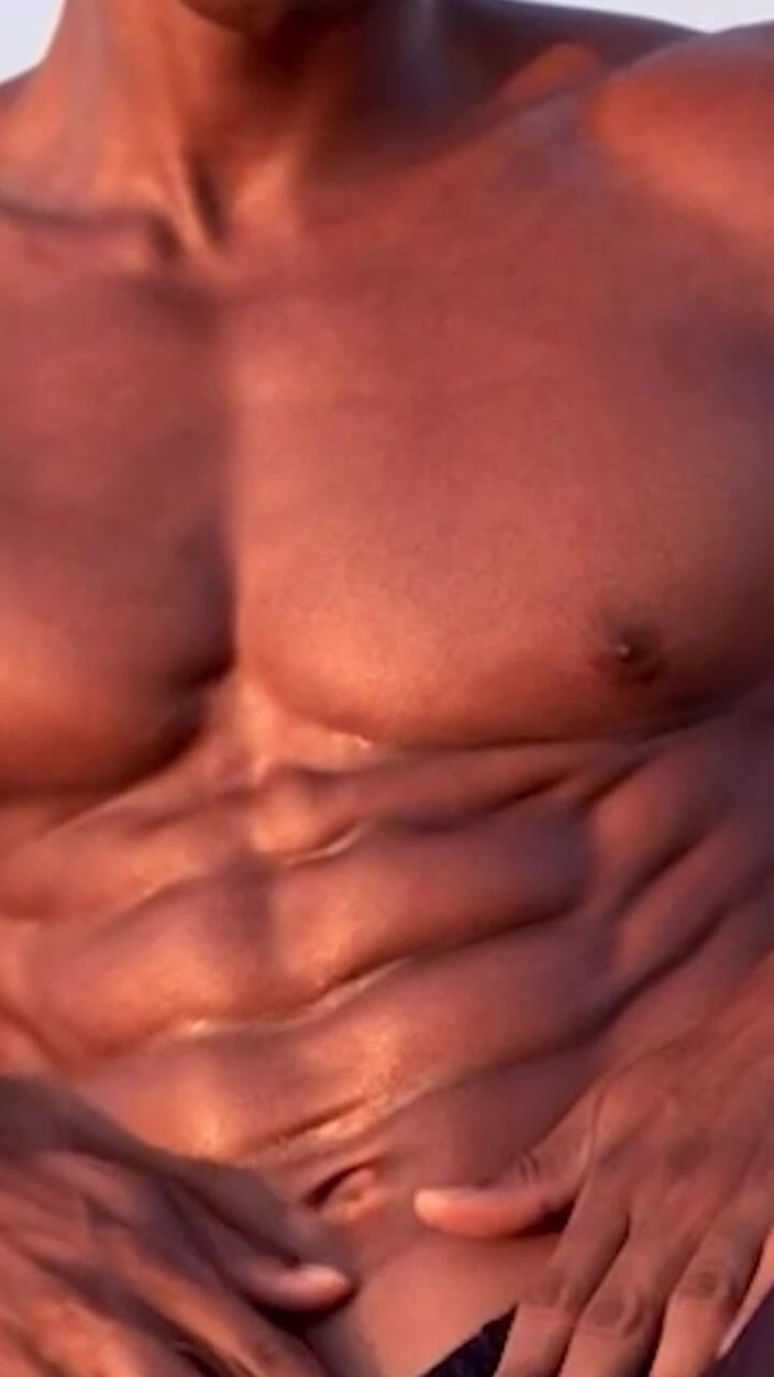 Vida Noite: Tertangkap: Lumberjack panas di dalam hutan