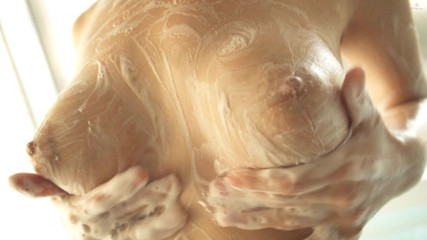 Asian Milfs n Teens: Міцуха - прекрасна текуча дівчина з Японії