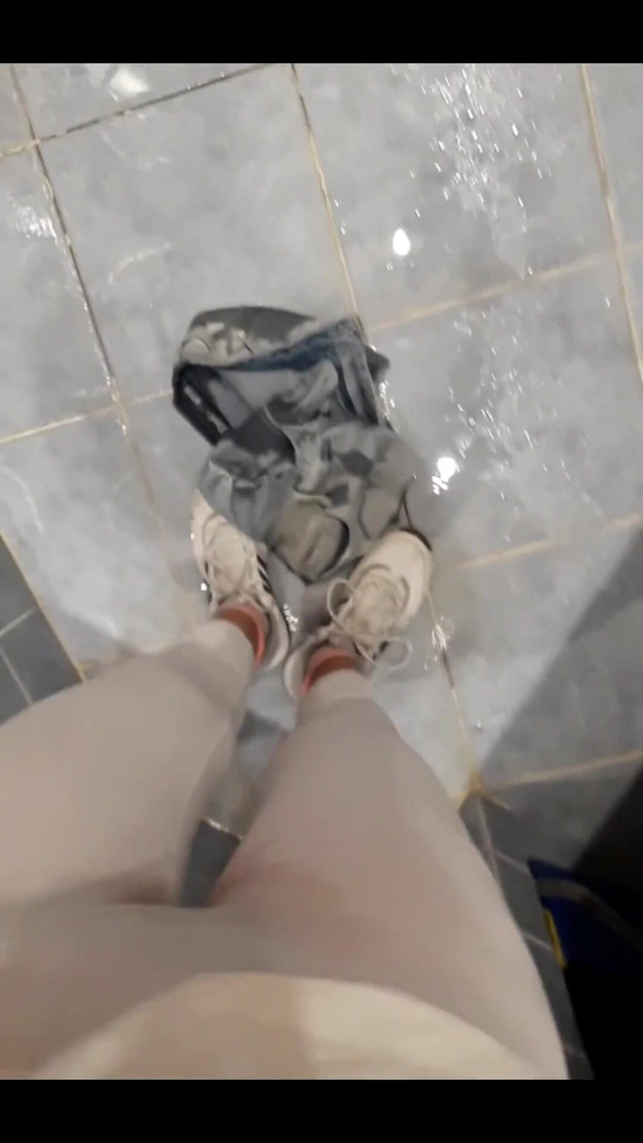 FrauleinP: Trebuie să mergem după ora de yoga