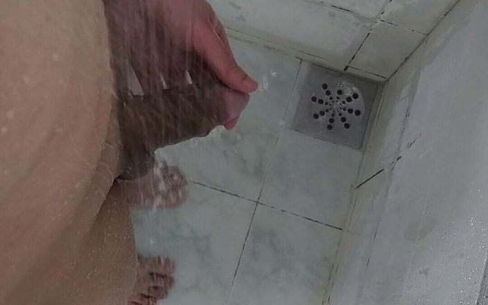 Lk dick: Cleaning My Uncut Dick in the Shower