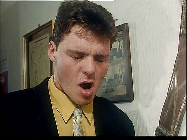 Xtime Network: Sekretaris seksi suka seks anal yang keras