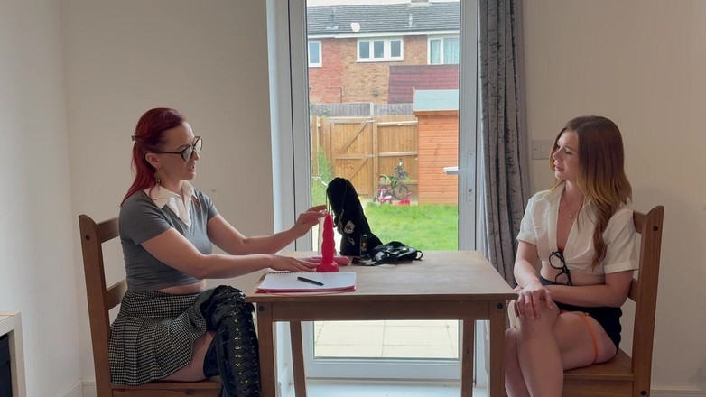 Firegirl80: 消防女郎的《Fuckery School》