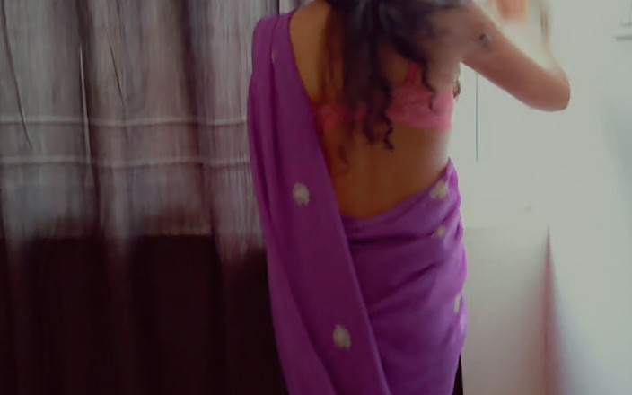 ReenaRithik: J’ai baisé une belle femme de ménage mallu quand ma...