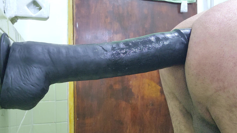 stoned boy: Iro fisting