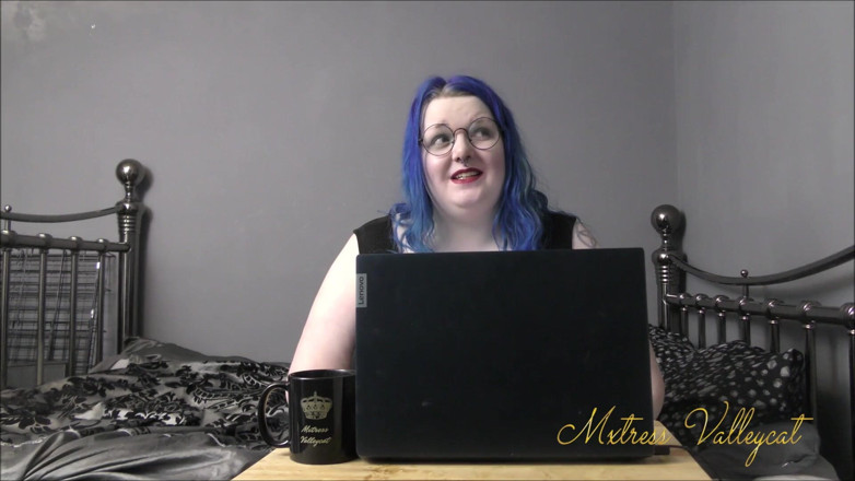 Mxtress Valleycat: Jerking from home
