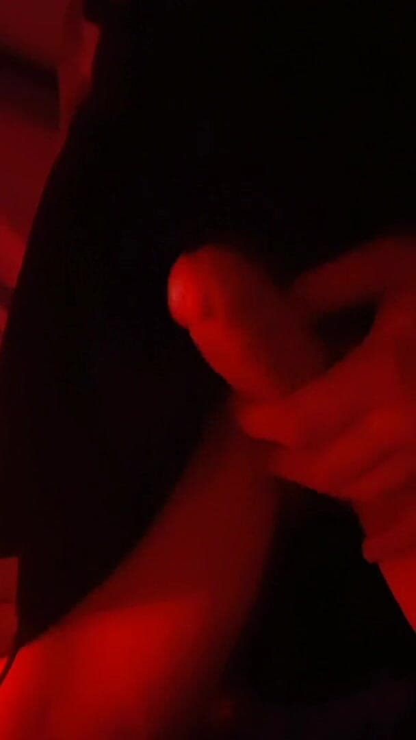Badbitch6669: Stoute tranny trekt af