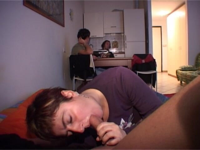 King Of Amateur: Liếm lỗ đít con đĩ của tôi